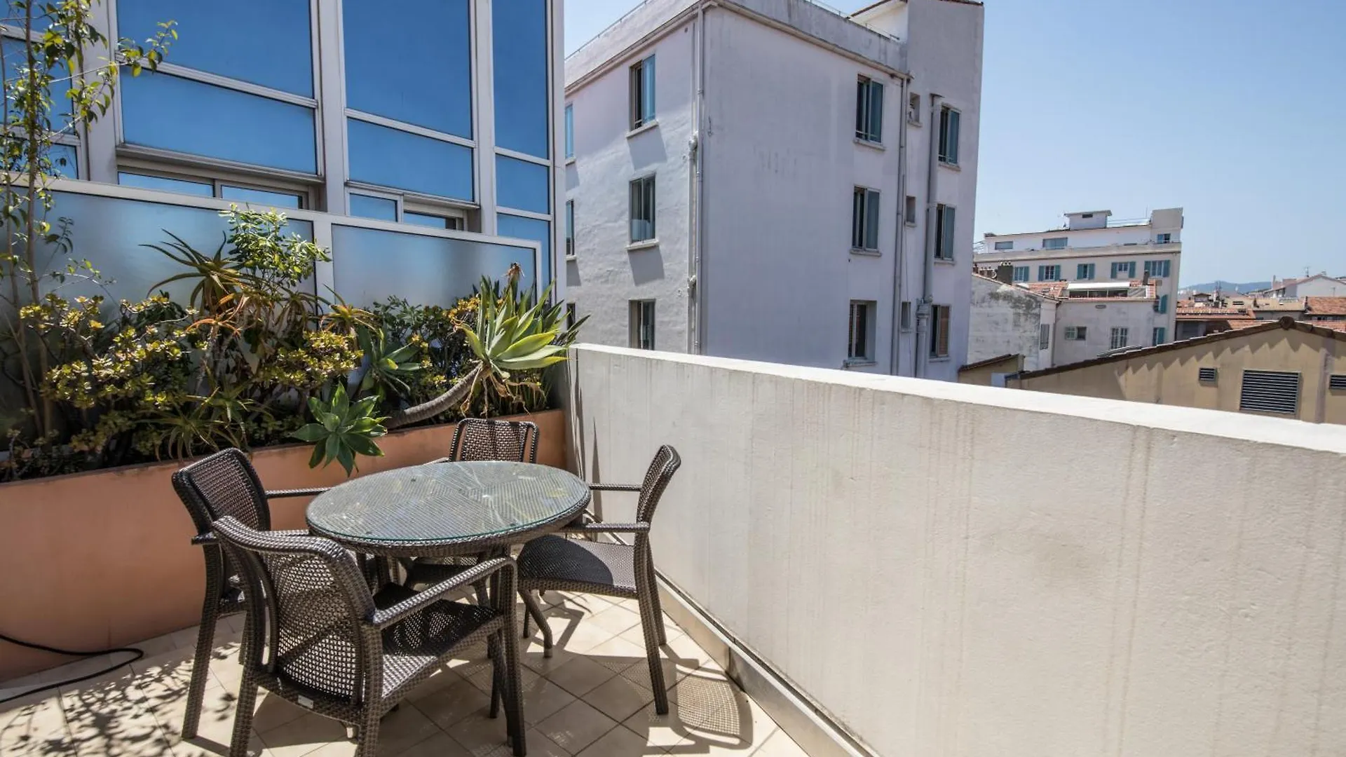 Cannes Croisette Prestige Apart'Hotel